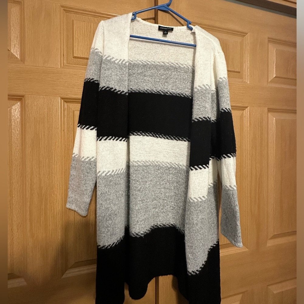 Fortune + Ivy long sleeve cardigan - Picture 3 of 3